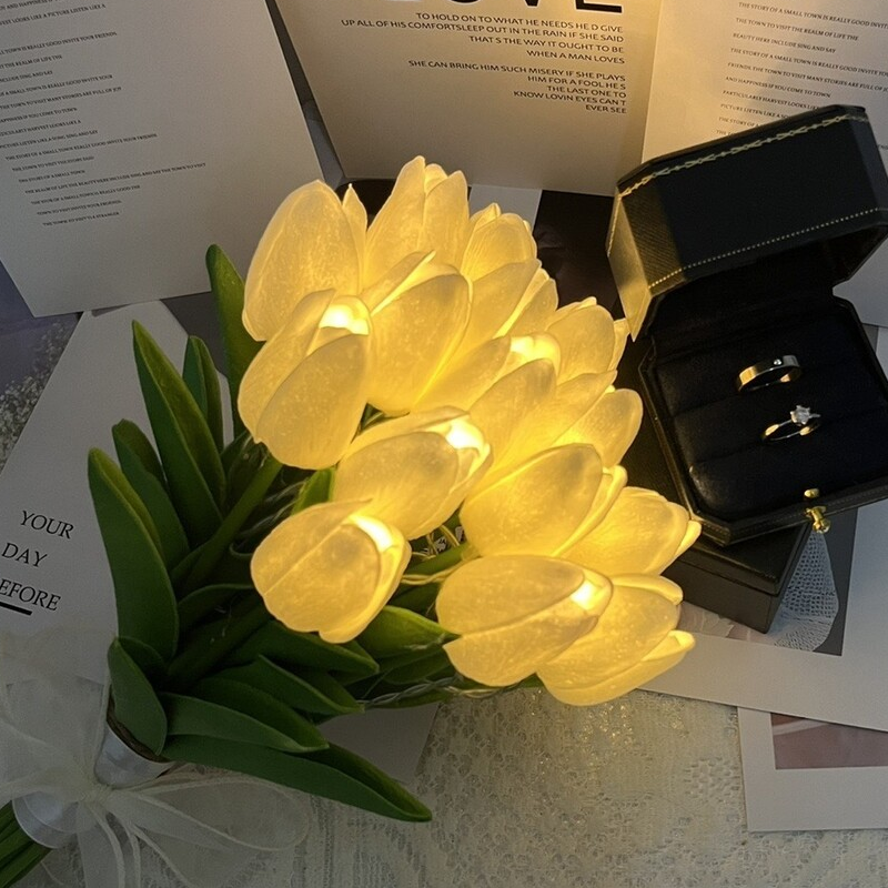 Eternal Tulip Bouquet Lamp 🌷 — Illuminate Your Space with Timeless Romanc