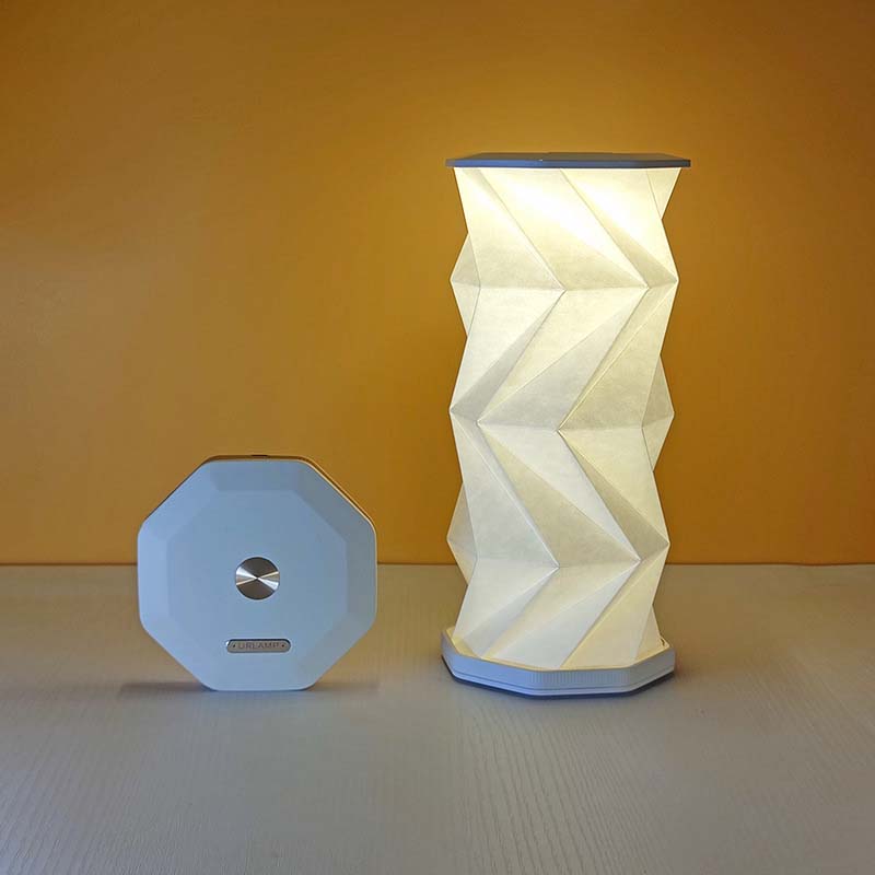 Magnetic Foldable Rotating Lamp
