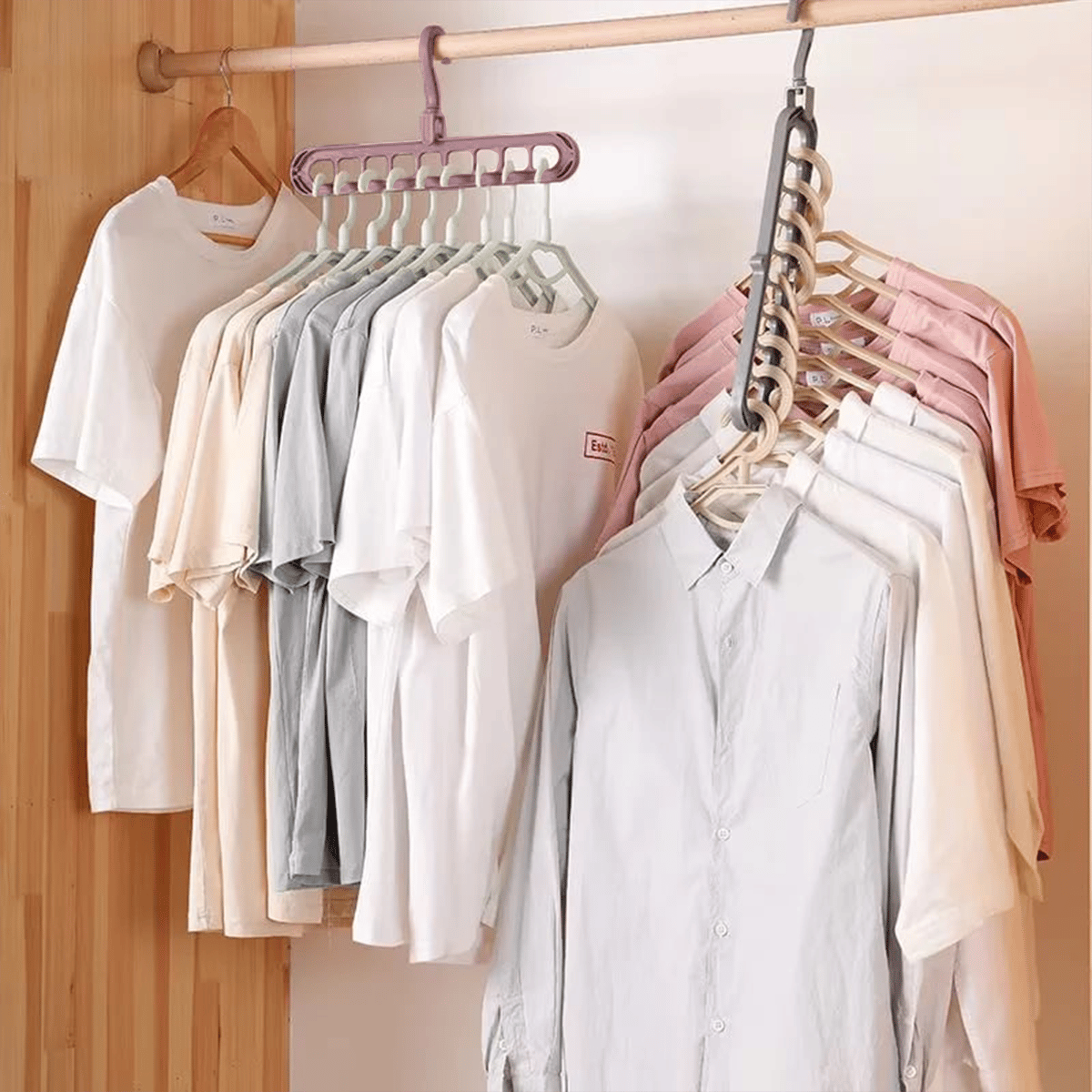 🔥👚 Multifunctional clothes drying rack with a nine-hole design—freeing up to 85% of your wardrobe space!