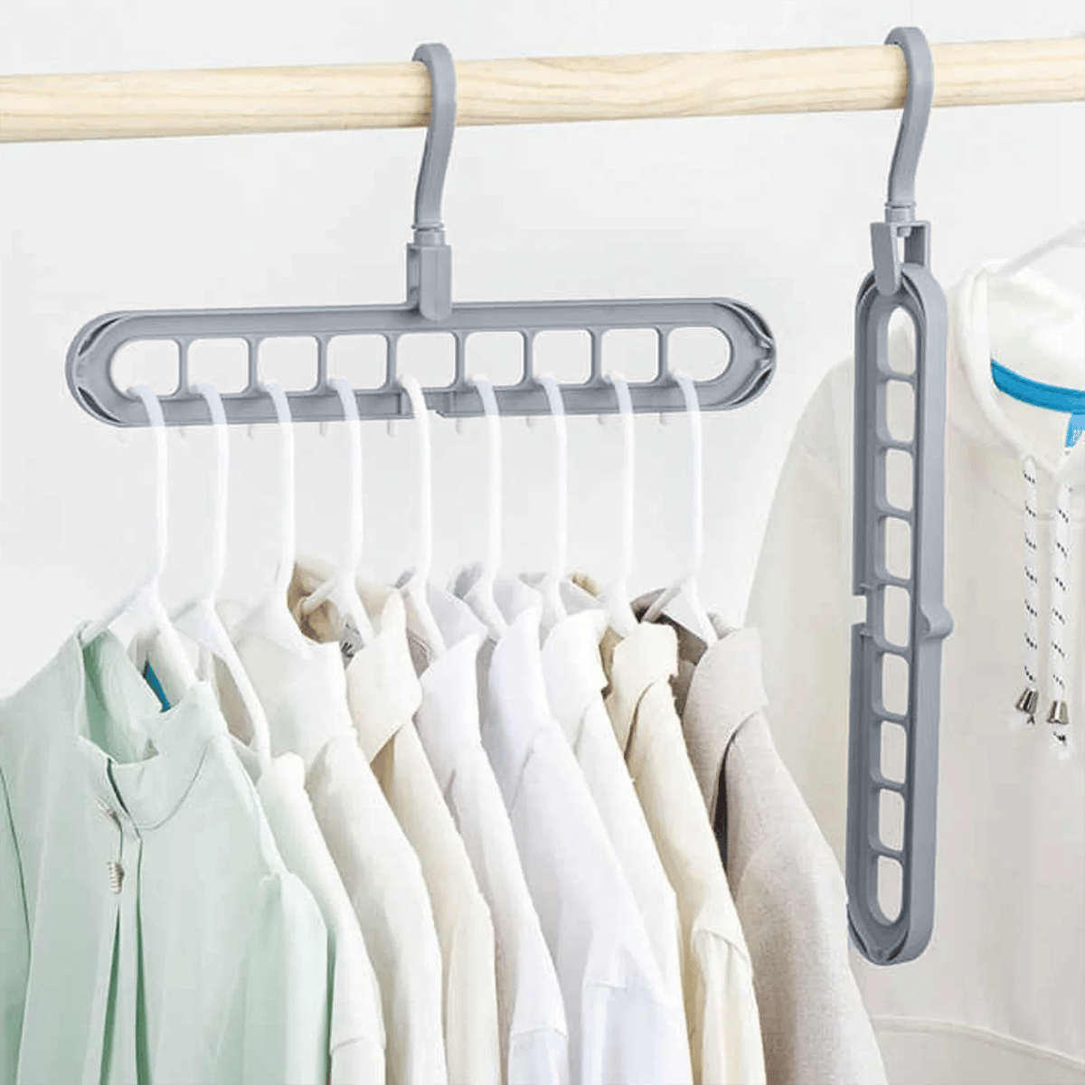 🔥👚 Multifunctional clothes drying rack with a nine-hole design—freeing up to 85% of your wardrobe space!