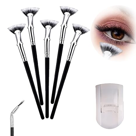 Foldable angled eyelash brush
