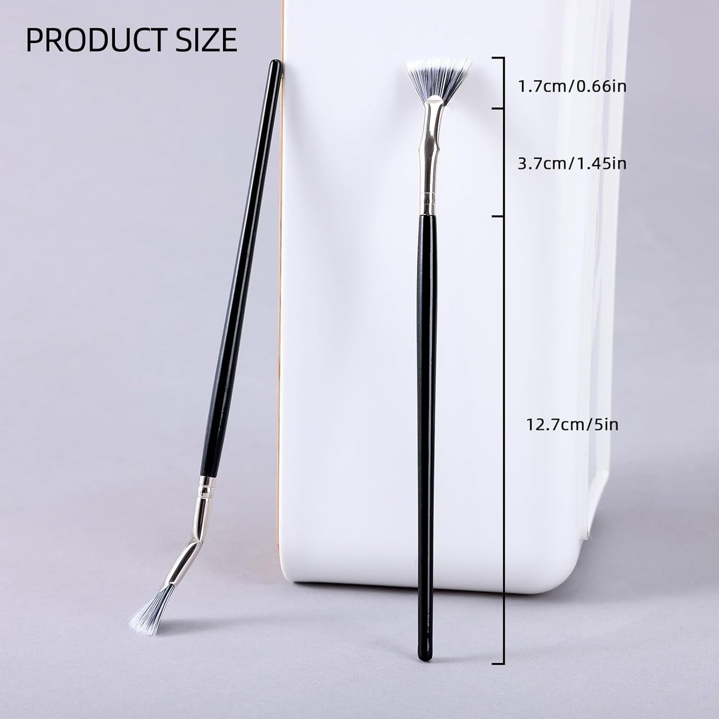 Foldable angled eyelash brush